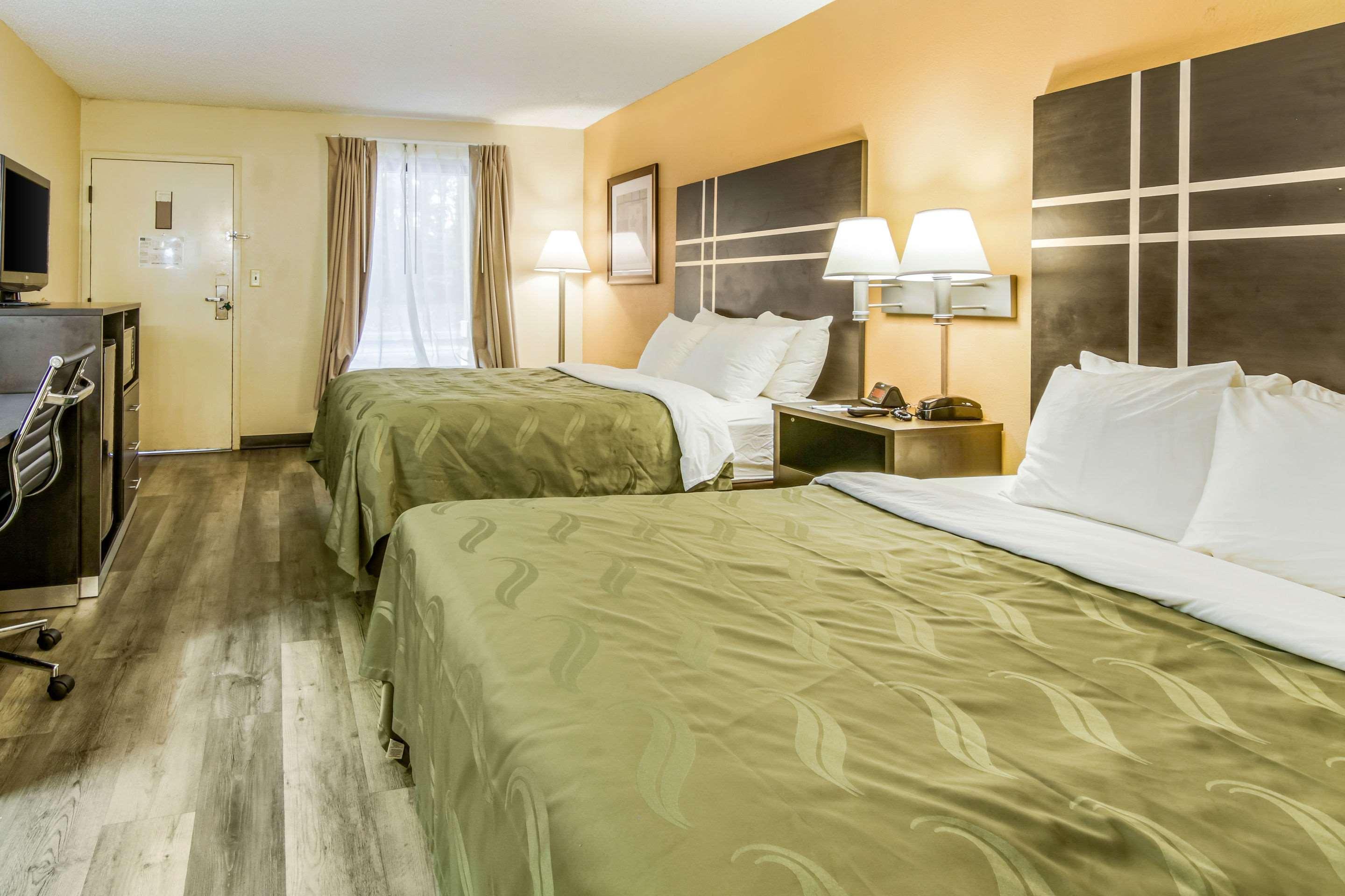 Quality Inn & Suites Atlanta Stone Mountain Eksteriør bilde