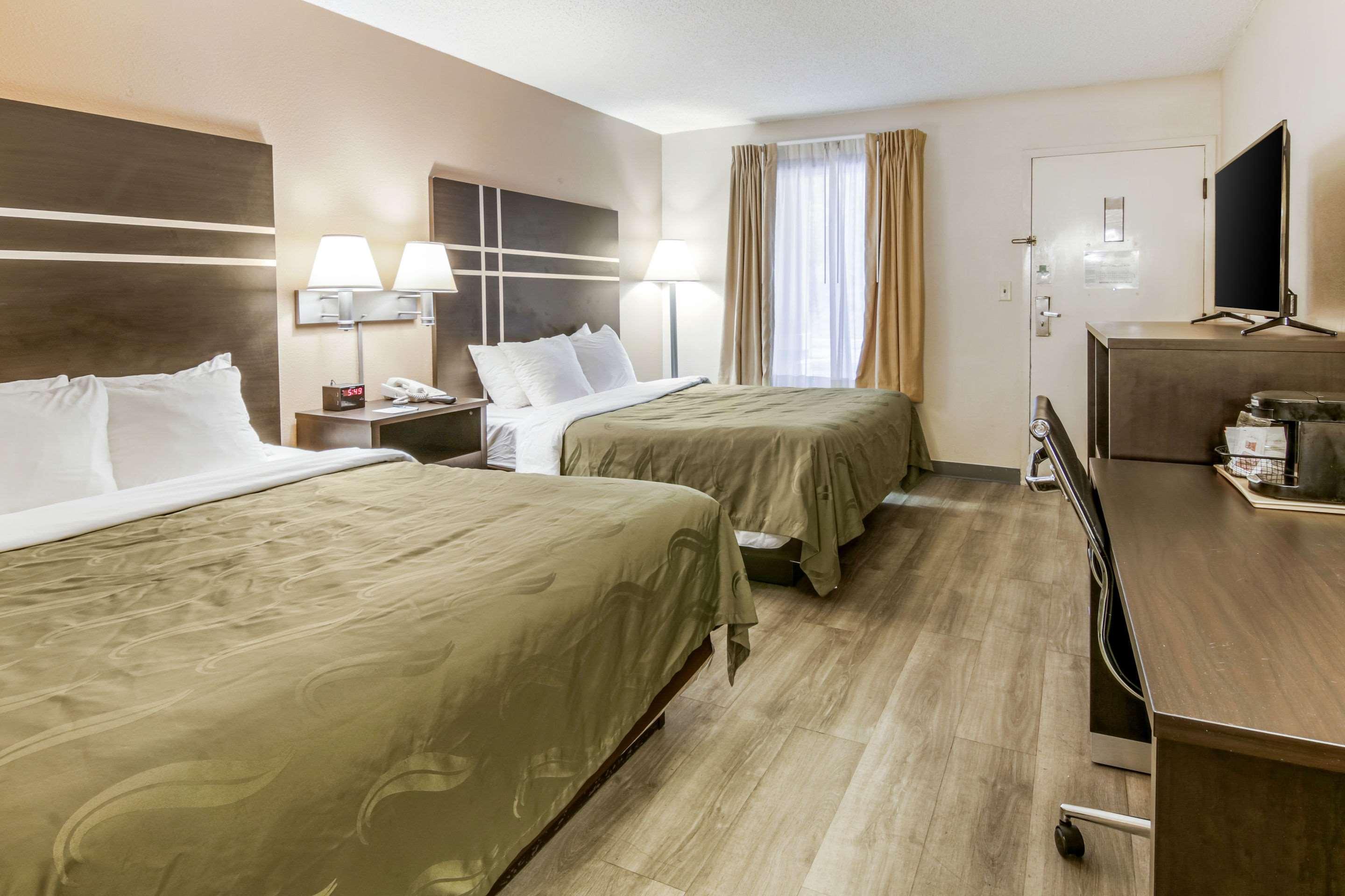 Quality Inn & Suites Atlanta Stone Mountain Eksteriør bilde