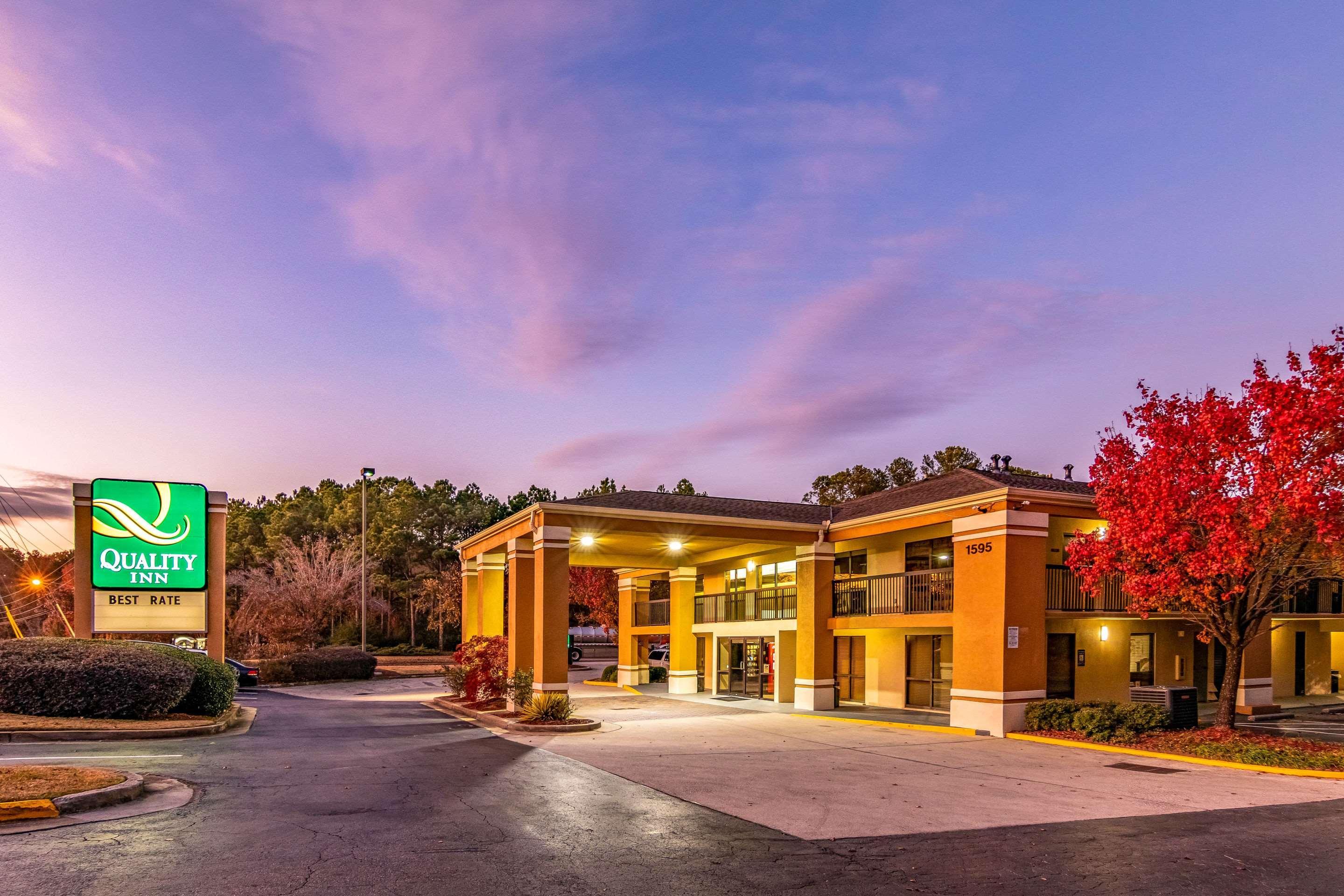 Quality Inn & Suites Atlanta Stone Mountain Eksteriør bilde