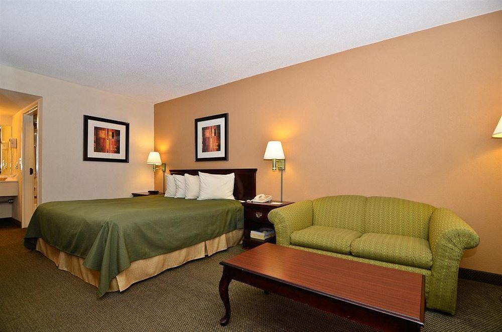 Quality Inn & Suites Atlanta Stone Mountain Eksteriør bilde