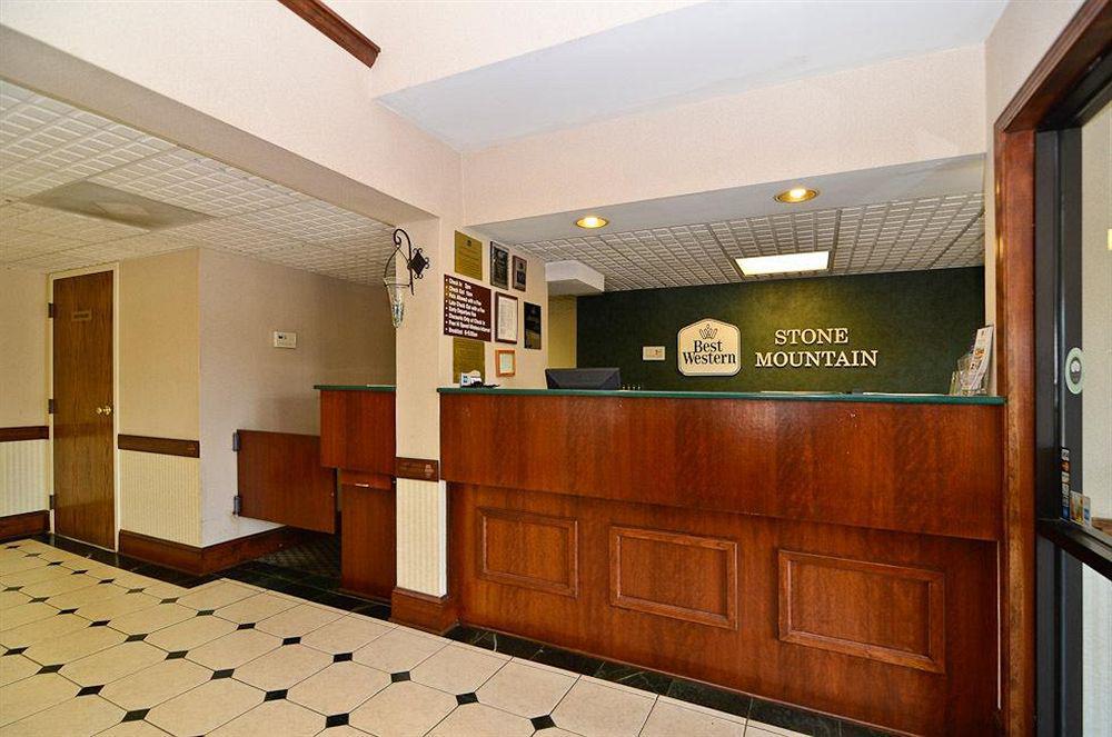 Quality Inn & Suites Atlanta Stone Mountain Interiør bilde